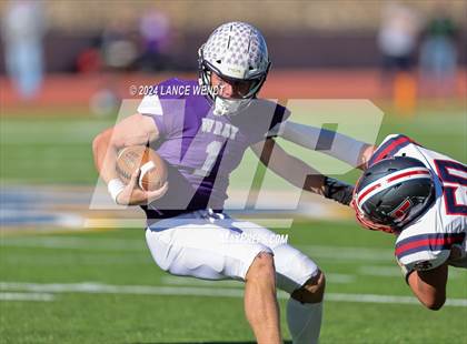 Thumbnail 2 in Wray vs. Forge Christian (CHSAA 1A Final) photogallery.