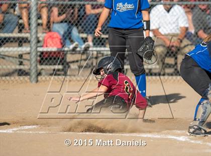 Thumbnail 2 in Grandview vs. Ponderosa photogallery.