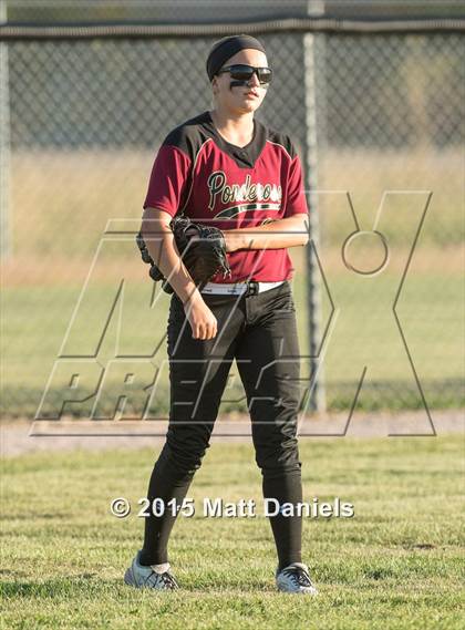 Thumbnail 2 in Grandview vs. Ponderosa photogallery.