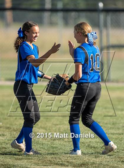Thumbnail 2 in Grandview vs. Ponderosa photogallery.