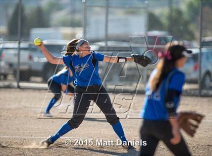 Thumbnail 2 in Grandview vs. Ponderosa photogallery.