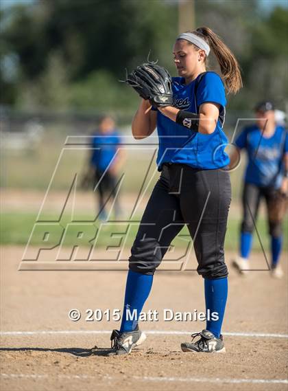 Thumbnail 1 in Grandview vs. Ponderosa photogallery.