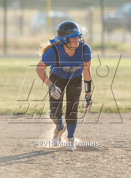 Thumbnail 3 in Grandview vs. Ponderosa photogallery.