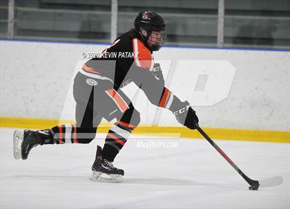 Thumbnail 3 in Ridgefield @ Northwest Catholic photogallery.