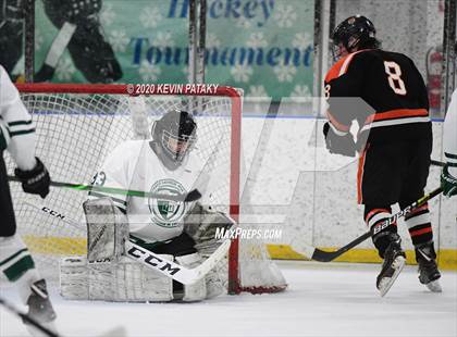 Thumbnail 2 in Ridgefield @ Northwest Catholic photogallery.