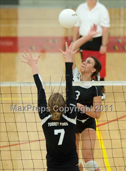 Thumbnail 1 in Torrey Pines vs. Rancho Buena Vista (CIF SDS D1 Final) photogallery.