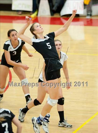 Thumbnail 1 in Torrey Pines vs. Rancho Buena Vista (CIF SDS D1 Final) photogallery.