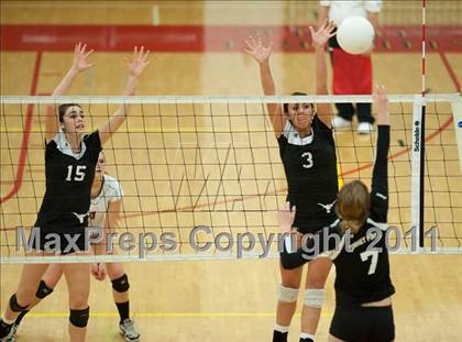 Thumbnail 1 in Torrey Pines vs. Rancho Buena Vista (CIF SDS D1 Final) photogallery.