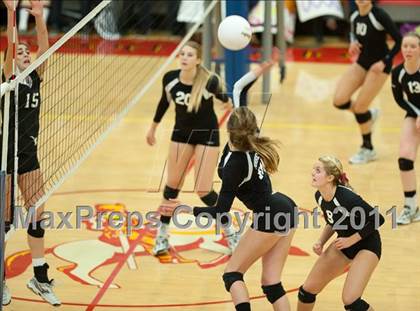 Thumbnail 1 in Torrey Pines vs. Rancho Buena Vista (CIF SDS D1 Final) photogallery.