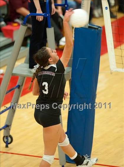 Thumbnail 1 in Torrey Pines vs. Rancho Buena Vista (CIF SDS D1 Final) photogallery.
