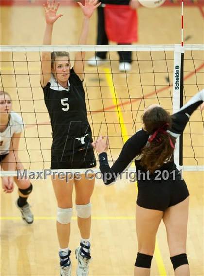 Thumbnail 1 in Torrey Pines vs. Rancho Buena Vista (CIF SDS D1 Final) photogallery.