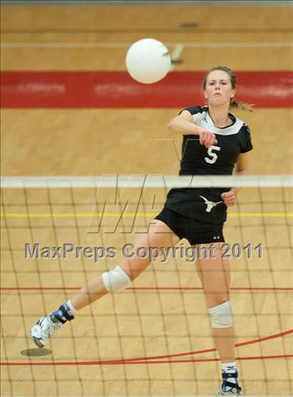Thumbnail 2 in Torrey Pines vs. Rancho Buena Vista (CIF SDS D1 Final) photogallery.