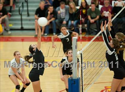 Thumbnail 3 in Torrey Pines vs. Rancho Buena Vista (CIF SDS D1 Final) photogallery.