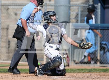Thumbnail 1 in Salesian vs La Salle photogallery.