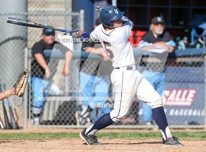 Thumbnail 2 in Salesian vs La Salle photogallery.