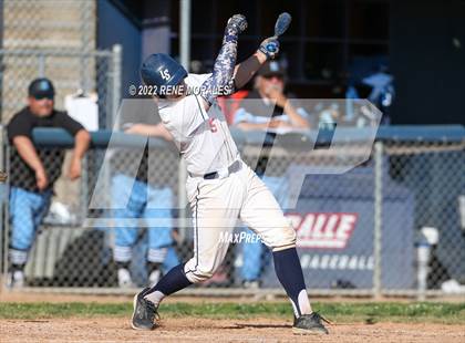 Thumbnail 2 in Salesian vs La Salle photogallery.