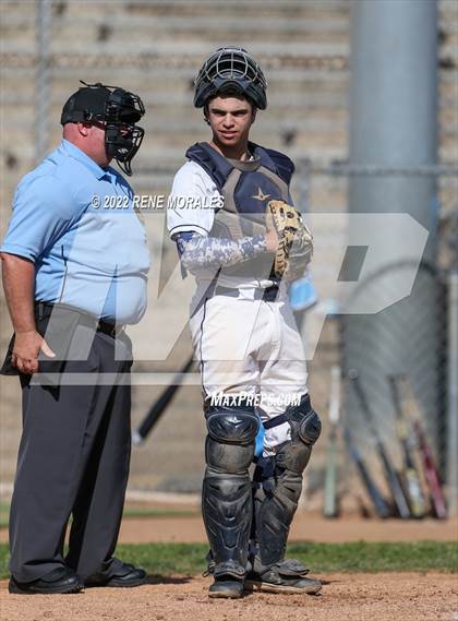 Thumbnail 1 in Salesian vs La Salle photogallery.