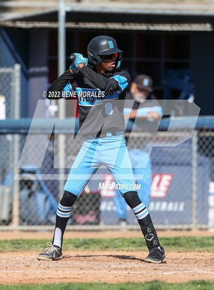 Thumbnail 3 in Salesian vs La Salle photogallery.