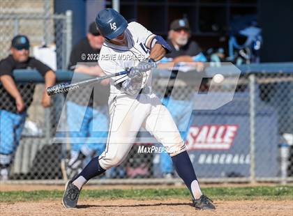 Thumbnail 2 in Salesian vs La Salle photogallery.