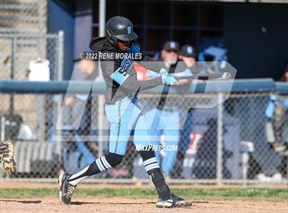 Thumbnail 1 in Salesian vs La Salle photogallery.