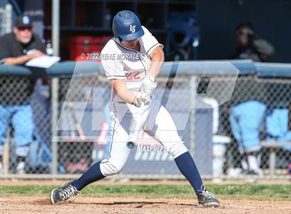 Thumbnail 1 in Salesian vs La Salle photogallery.