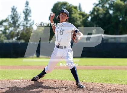 Thumbnail 2 in Salesian vs La Salle photogallery.