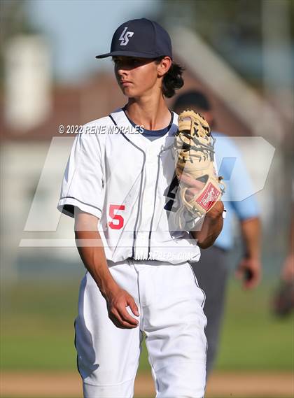 Thumbnail 2 in Salesian vs La Salle photogallery.