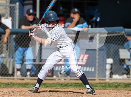 Thumbnail 2 in Salesian vs La Salle photogallery.