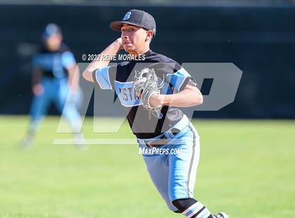 Thumbnail 1 in Salesian vs La Salle photogallery.