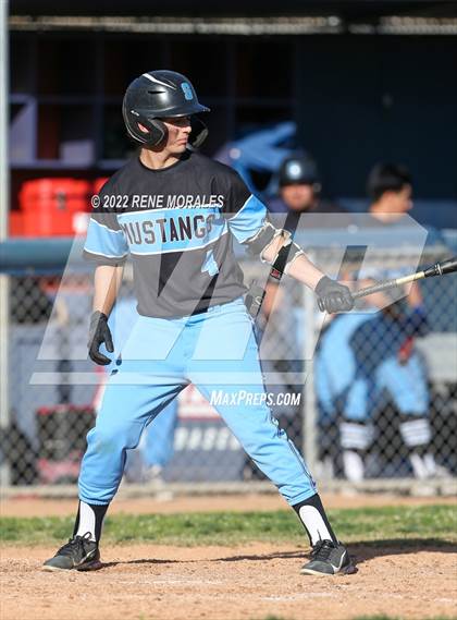 Thumbnail 1 in Salesian vs La Salle photogallery.