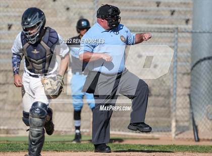 Thumbnail 1 in Salesian vs La Salle photogallery.
