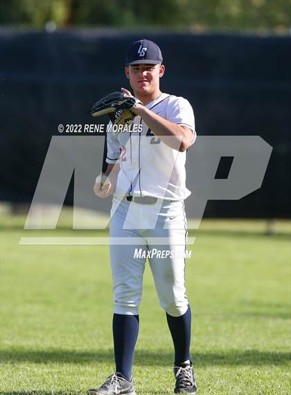 Thumbnail 2 in Salesian vs La Salle photogallery.