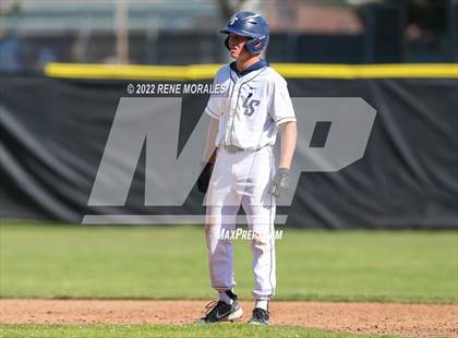 Thumbnail 3 in Salesian vs La Salle photogallery.