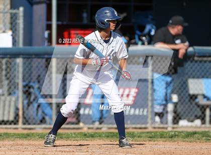 Thumbnail 3 in Salesian vs La Salle photogallery.