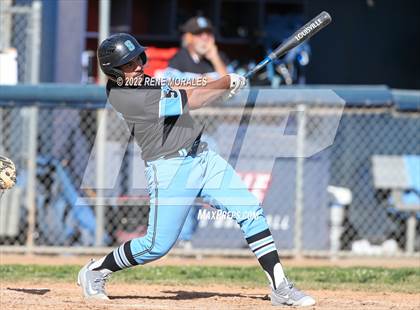 Thumbnail 1 in Salesian vs La Salle photogallery.