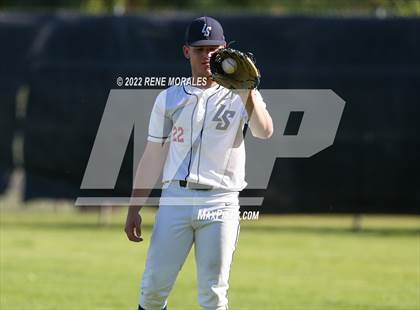 Thumbnail 3 in Salesian vs La Salle photogallery.