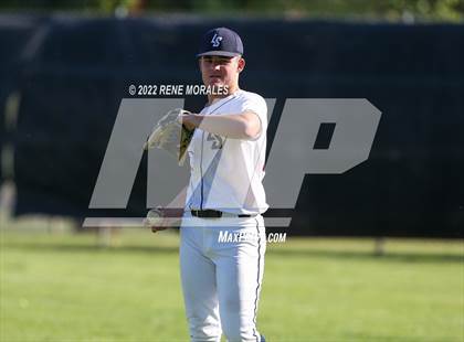 Thumbnail 3 in Salesian vs La Salle photogallery.