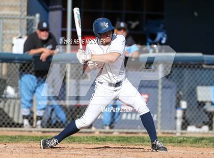 Thumbnail 1 in Salesian vs La Salle photogallery.