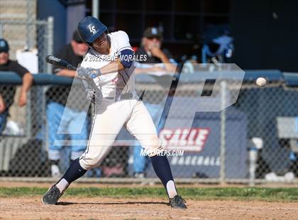 Thumbnail 3 in Salesian vs La Salle photogallery.
