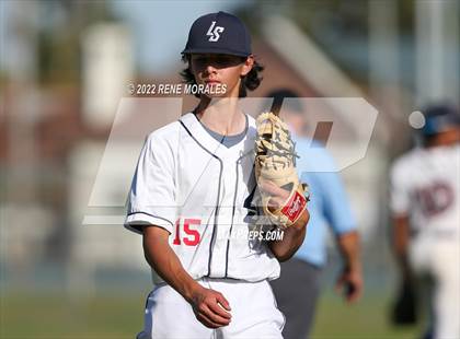 Thumbnail 1 in Salesian vs La Salle photogallery.