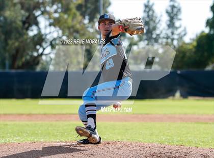 Thumbnail 3 in Salesian vs La Salle photogallery.