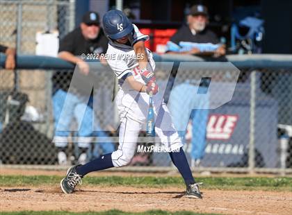 Thumbnail 2 in Salesian vs La Salle photogallery.