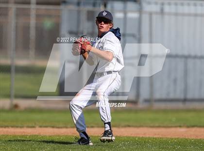 Thumbnail 3 in Salesian vs La Salle photogallery.