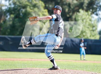 Thumbnail 1 in Salesian vs La Salle photogallery.