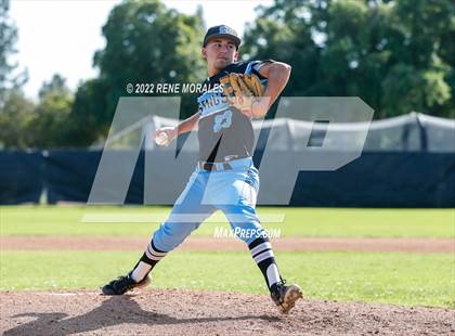 Thumbnail 3 in Salesian vs La Salle photogallery.