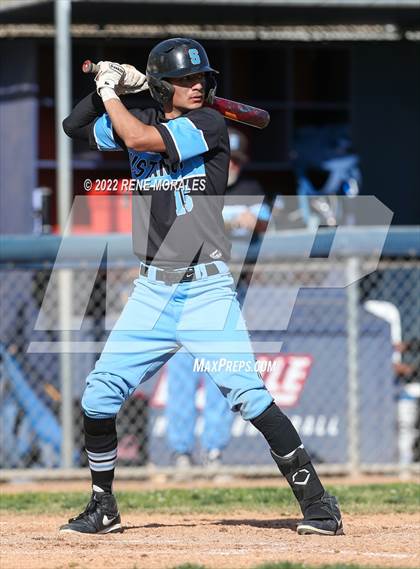 Thumbnail 3 in Salesian vs La Salle photogallery.