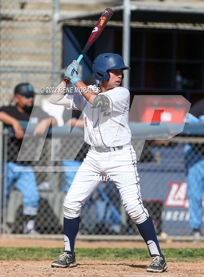 Thumbnail 1 in Salesian vs La Salle photogallery.