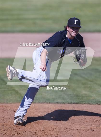 Thumbnail 1 in Foothill @ Livermore photogallery.