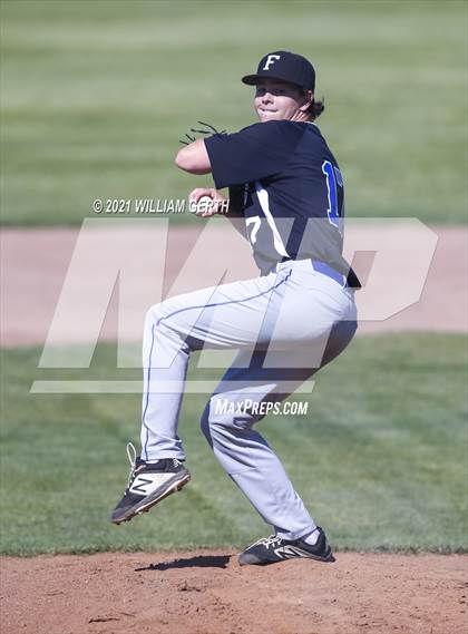 Thumbnail 1 in Foothill @ Livermore photogallery.