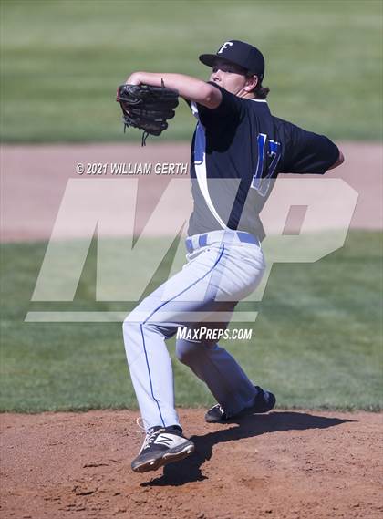 Thumbnail 1 in Foothill @ Livermore photogallery.